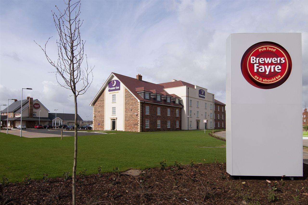 Premier Inn Bedford South Kempston Екстер'єр фото