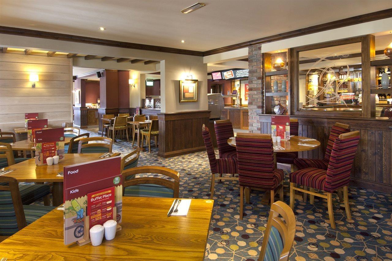 Premier Inn Bedford South Kempston Екстер'єр фото