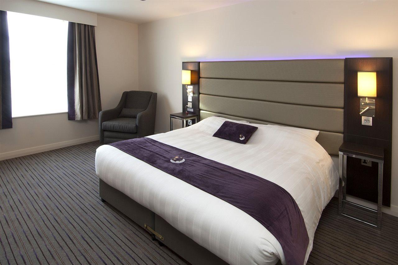 Premier Inn Bedford South Kempston Екстер'єр фото