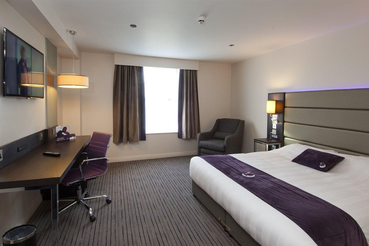 Premier Inn Bedford South Kempston Екстер'єр фото